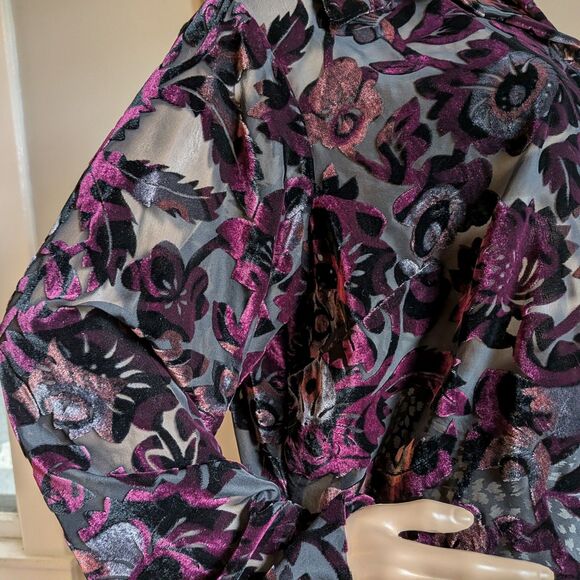 NWT Liz Claiborne Blouse Floral Velvet Burnout Whimsigoth Plus Size 1XP - Picture 10 of 10
